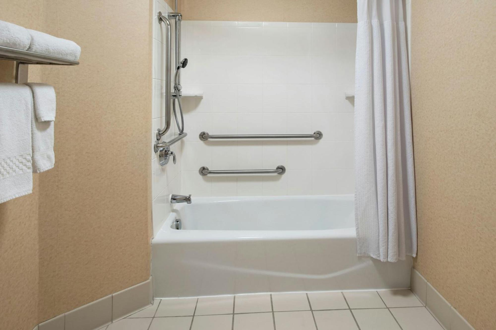 Springhill Suites By Marriott Albany Latham-Colonie Εξωτερικό φωτογραφία